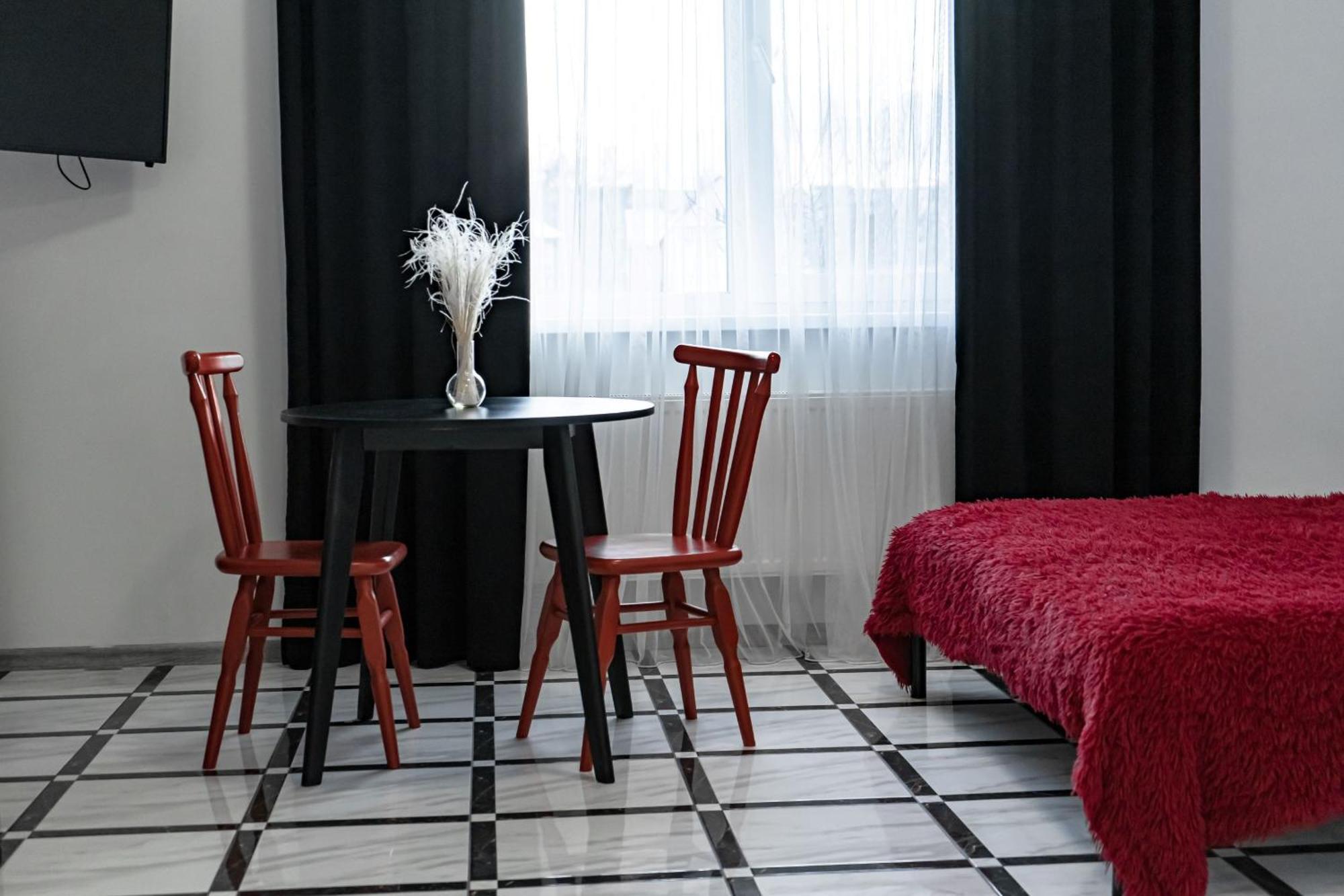 Aparthotel Trend House *